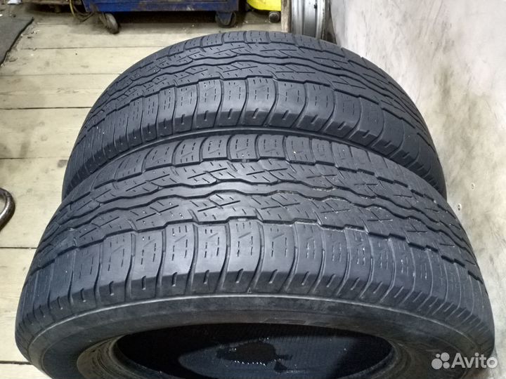 Bridgestone Dueler H/T D687 225/65 R17