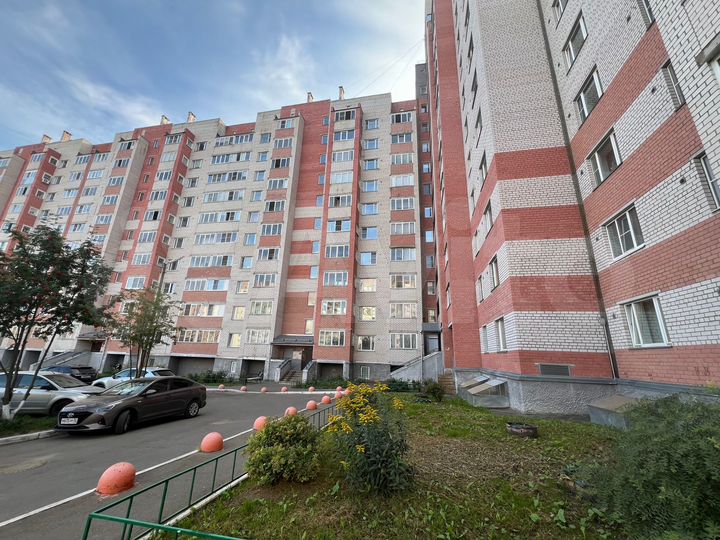 3-к. квартира, 79,6 м², 4/10 эт.