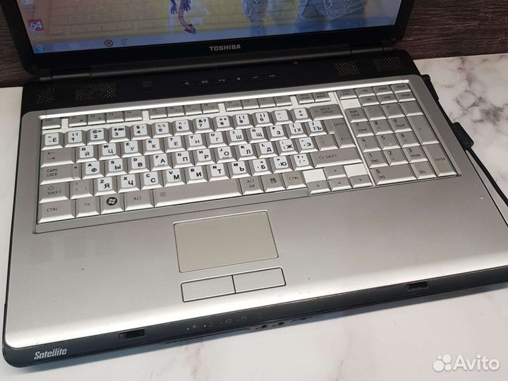 Отличный Ноутбук Toshiba Sattelite На Гарантии