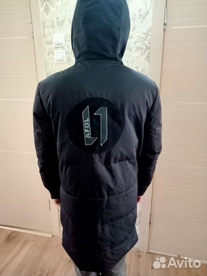 Отдам мужской пуховик