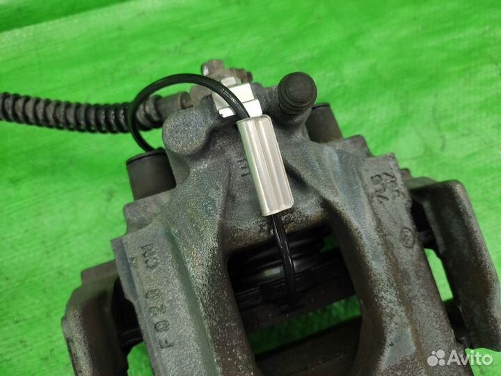 Суппорт зад левый 2.5 TDI Volkswagen Touareg 02-10