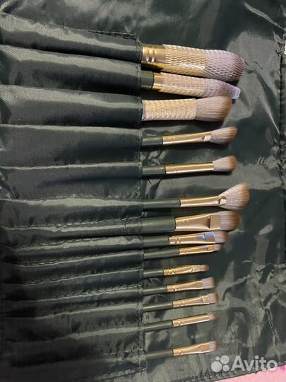 Набор кистей для макияжа