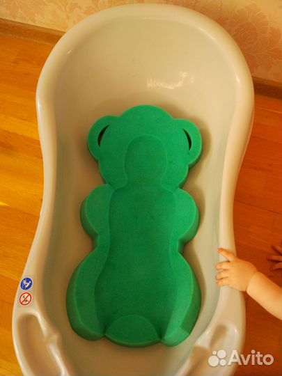 Ванночка для купания новорожденного