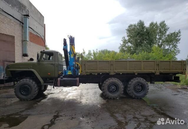 Урал 4320-1112-10 С КМУ с КМУ, 2005