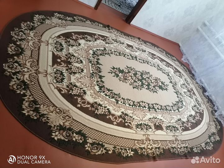 Продам ковёр размер 4*2,50