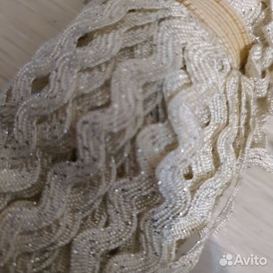 Тесьма декоративная