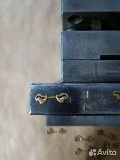 Ювелирное оборудование. Штамп звена цепи