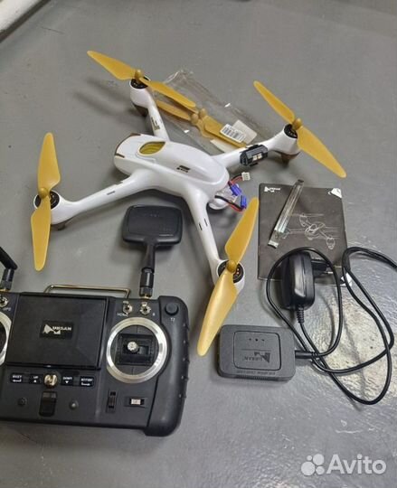 Квадрокоптер hubsan h501s pro