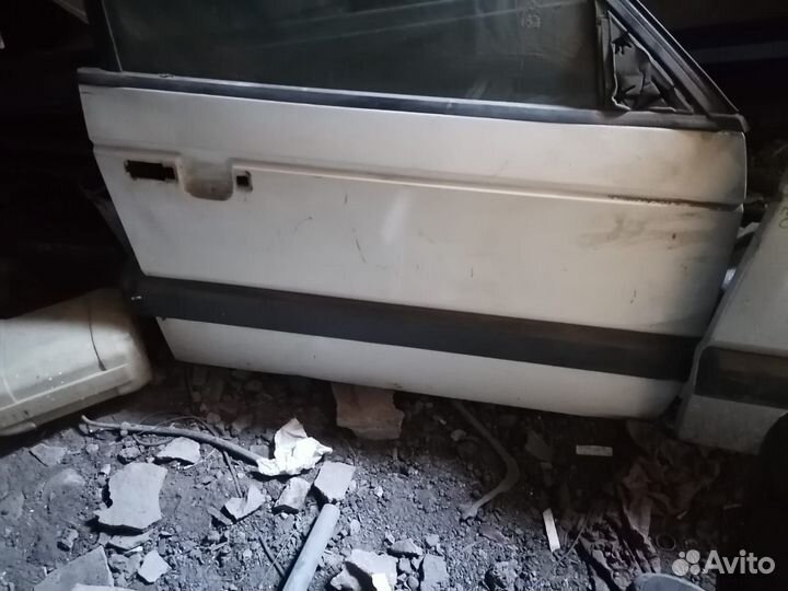 Двери Пассат В3