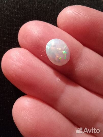 Камень опал