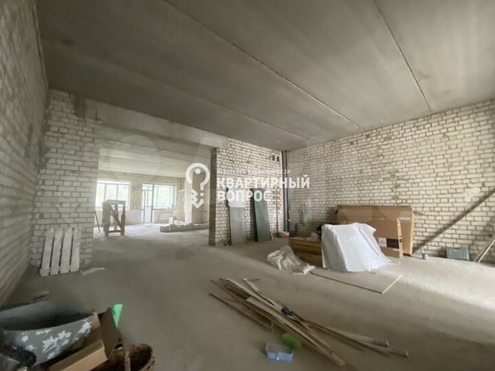 4-к. квартира, 208,7 м², 3/5 эт.