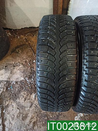 Bridgestone Blizzak Spike-01 225/65 R17 101V