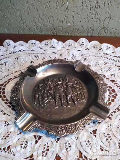 Пепельница серебрение
