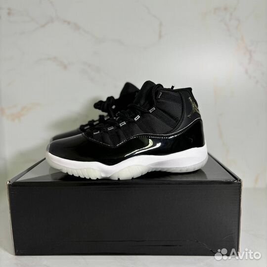 Кроссовки nike air jordan 11 Jubille