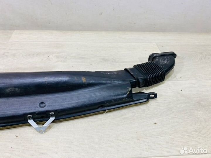 Воздуховод отопителя центральный Kia Spectra седан