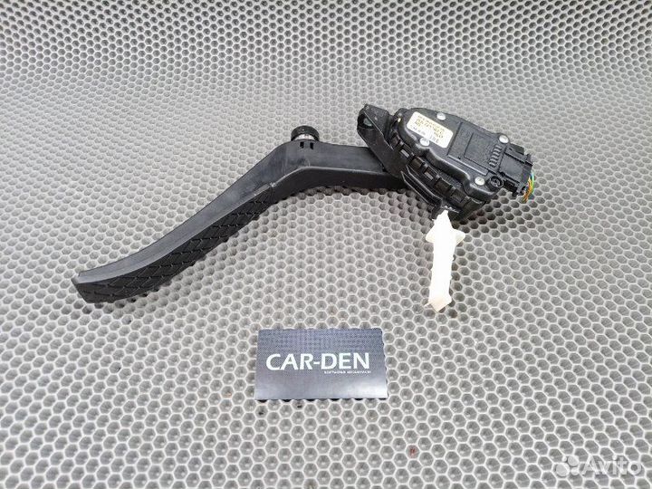 Педаль газа Volkswagen Touareg / Cayenne / Q7