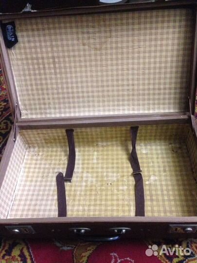 Ретро.Большой дорожный Советский чемодан