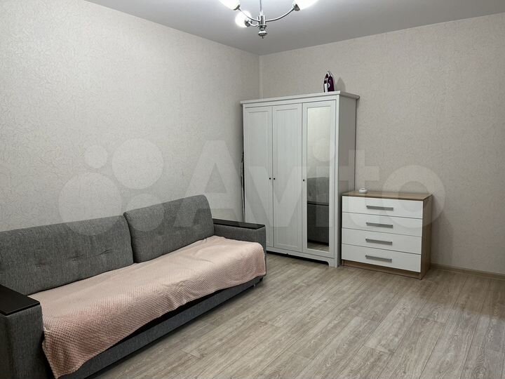 1-к. квартира, 36 м², 4/10 эт.