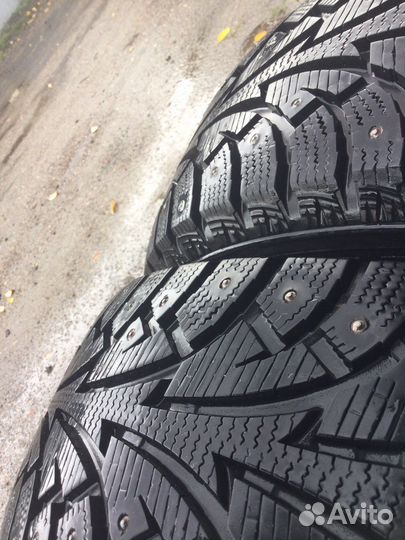 Hankook Winter I'Pike 215/60 R16