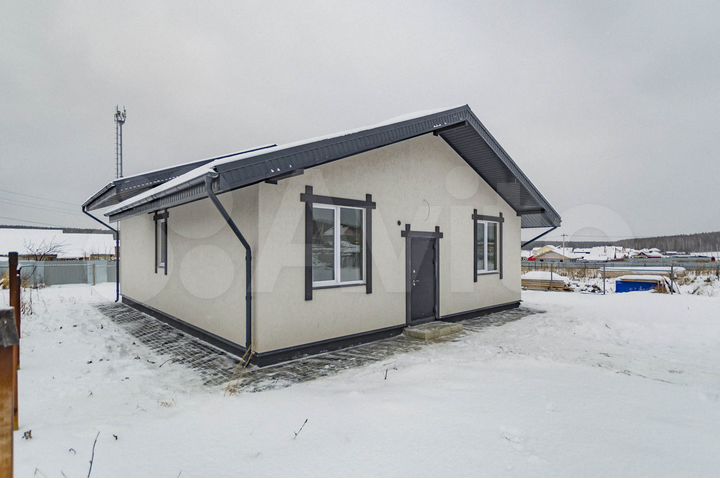 Коттедж 133 м² на участке 7,2 сот.