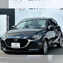 Mazda Demio 1.3 AT, 2019, 37 000 км, с пробегом, цена 1 100 000 руб.