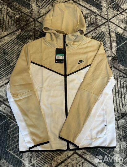 Новый спортивный костюм nike tech fleece