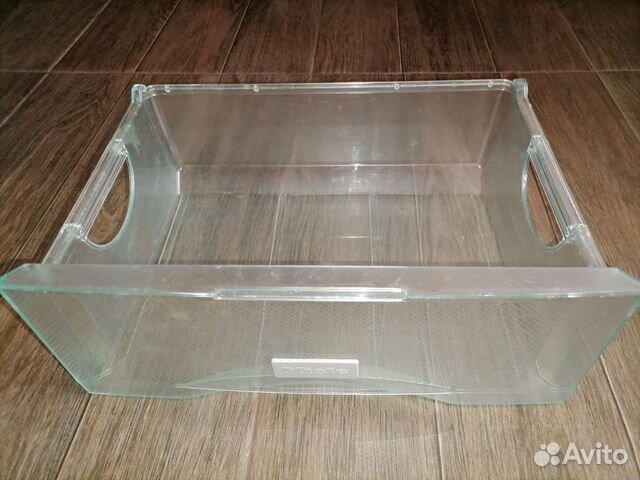 Ящики, балконы холодильника Miele