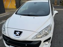 Peugeot 308 1.6 AT, 2010, 147 000 км, с пробегом, цена 680 000 руб.