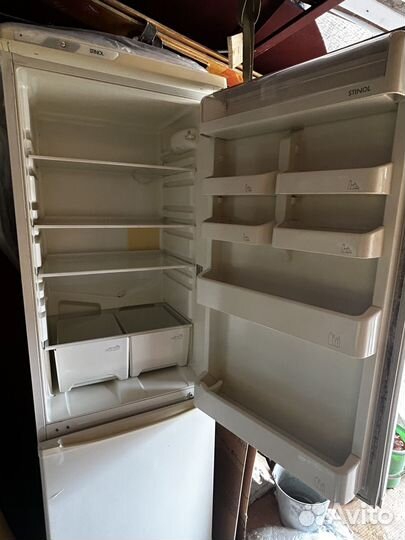 Холодильник бу стинол