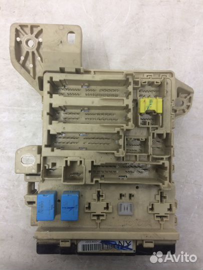 Блок предохранителей Toyota Camry V40 2006-2011