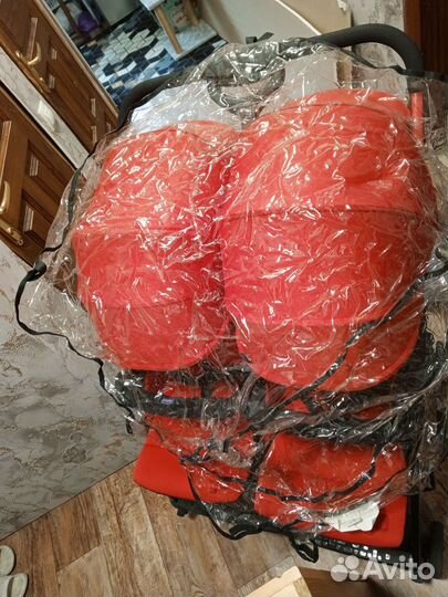 Прогулочная коляска для двойни или погодок