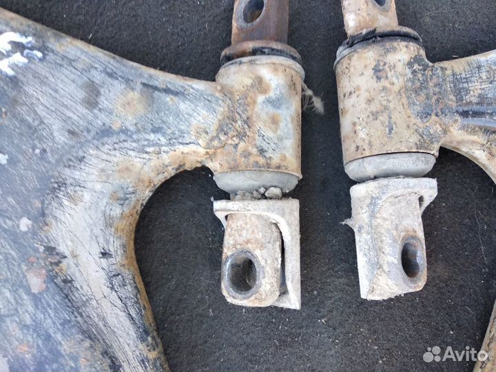 Рычаг передней подвески hyundai santa fe 1 правый