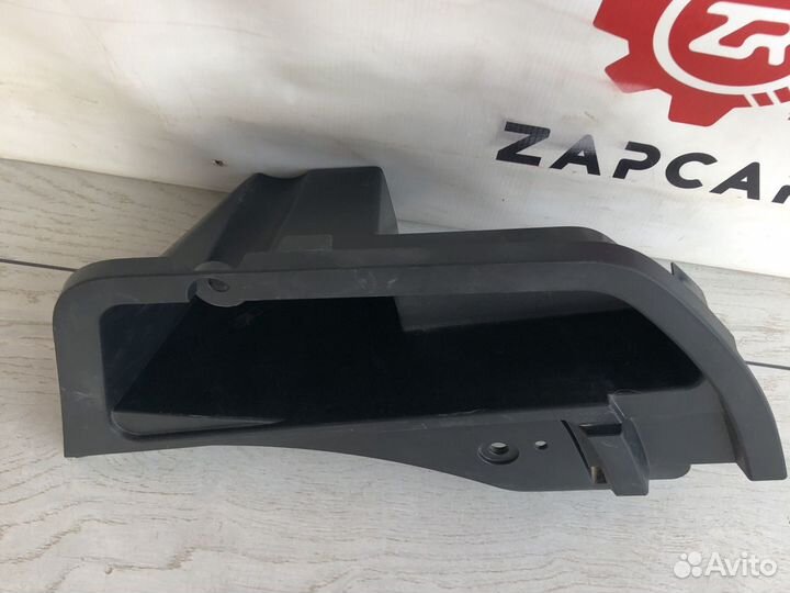 Lexus RX4 Ящик инструментальный