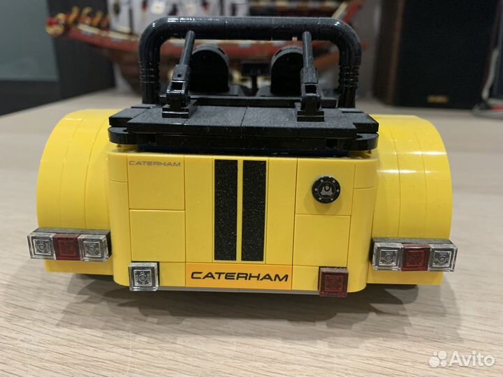 Lego creator 21307 caterham