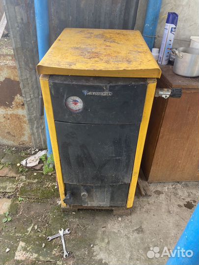 Твердотопливный котел Junkers