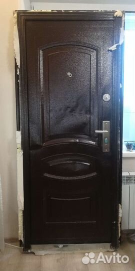 Дверь входная бу