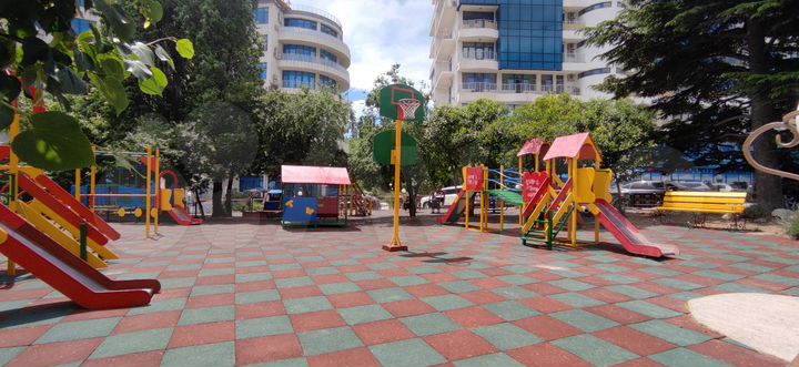 3-к. квартира, 108 м², 5/13 эт.