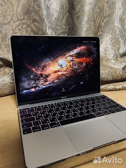 Apple MacBook Pro 12 2017г