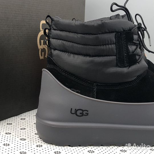 Калоши Ugg Classic Mini Lace-Up Weather Black