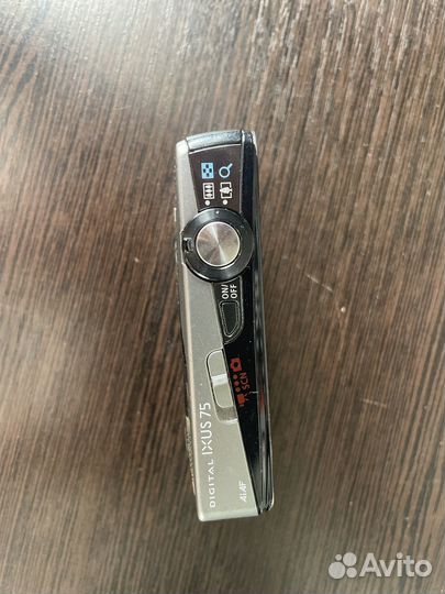 Цифровой фотоаппарат Canon Ixus75