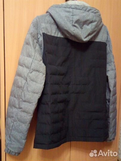 Продам куртку