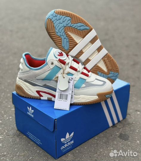 Кроссовки adidas niteball