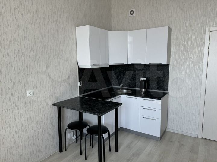 Квартира-студия, 23,3 м², 8/8 эт.