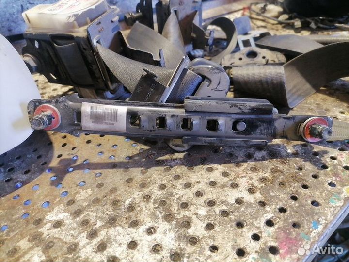 Ремень безопасности Kia Cerato