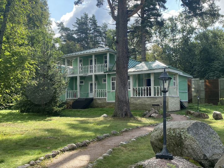 Гостиница, 1841 м²