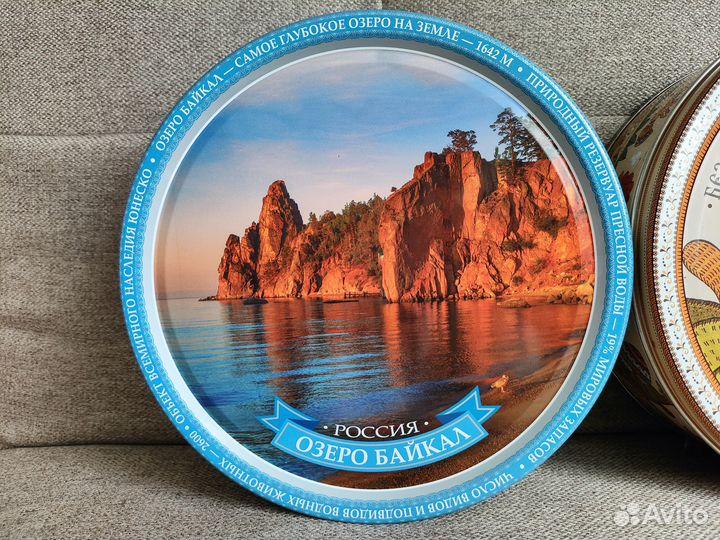 Жестяные банки из под печенья