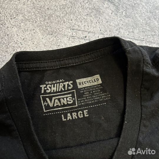 Футболка Vans