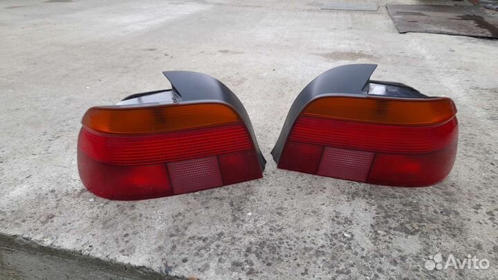 Фары комплект бмв 525 кузов 39