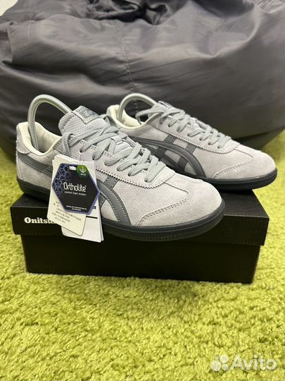 Onitsuka tiger grey