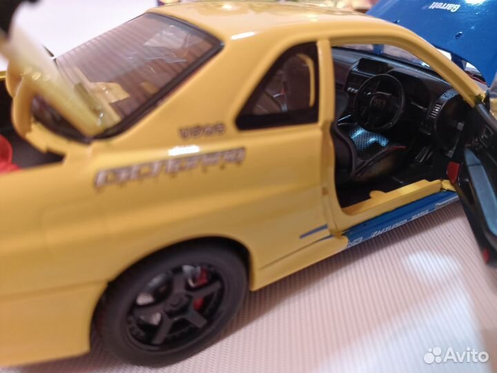 Модель автомобиля Nissan GTR R34 Skyline